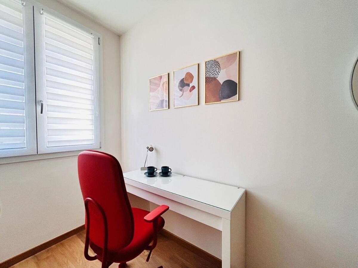 Homeby, Terrace Apartment Francesca Firenze Bagian luar foto