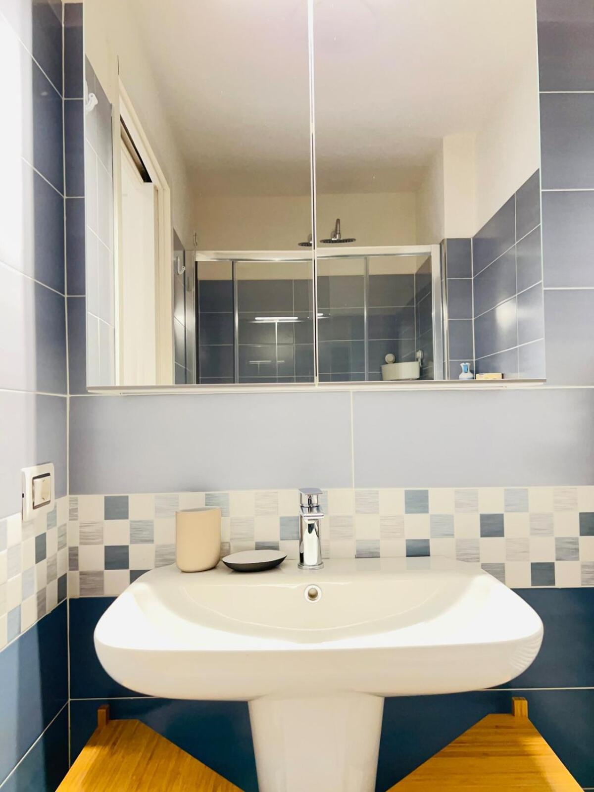 Homeby, Terrace Apartment Francesca Firenze Bagian luar foto