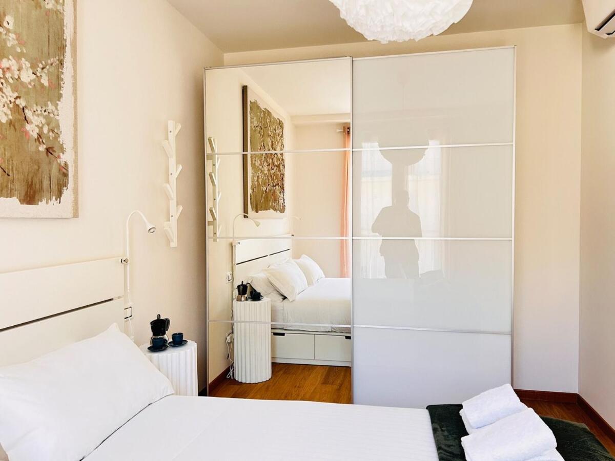 Homeby, Terrace Apartment Francesca Firenze Bagian luar foto