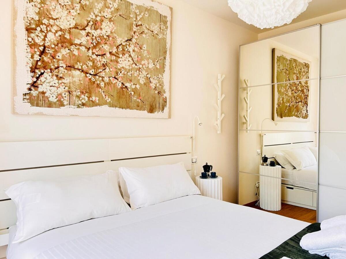 Homeby, Terrace Apartment Francesca Firenze Bagian luar foto