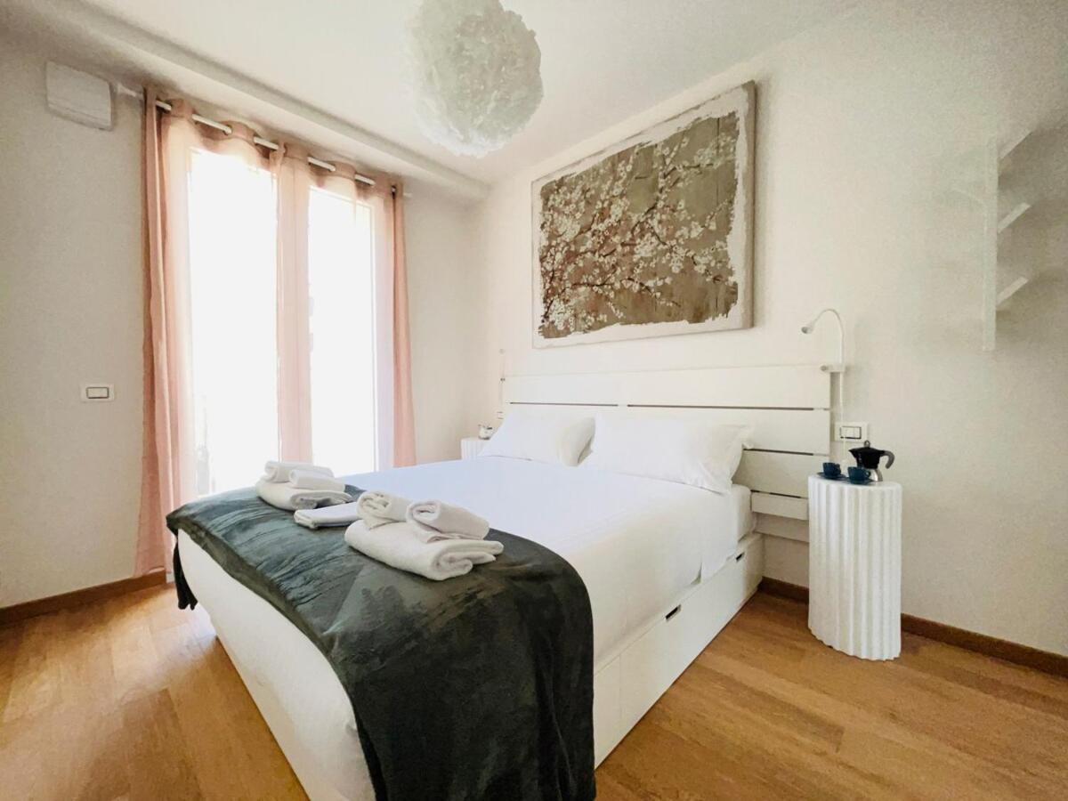 Homeby, Terrace Apartment Francesca Firenze Bagian luar foto