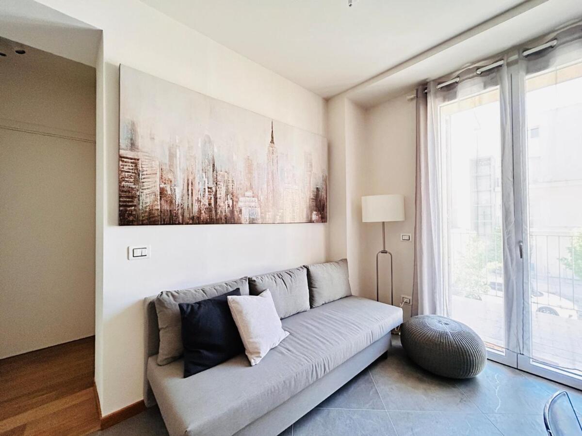 Homeby, Terrace Apartment Francesca Firenze Bagian luar foto